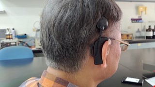 人工耳蝸(電子耳)讓聽損者重獲新「聲」 改善戴口罩溝通受阻的防疫生活