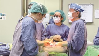 肝臟移植論壇  中醫大附醫移植團隊分享三大技術亮點